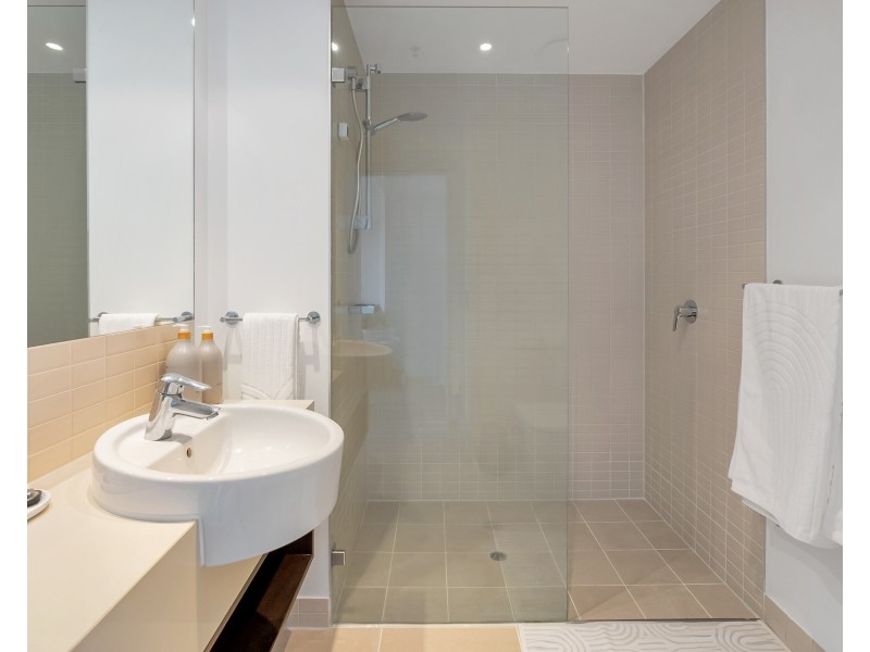 328/1 Marlin Parade, Cairns City QLD 4870