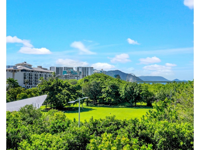 328/1 Marlin Parade, Cairns City QLD 4870
