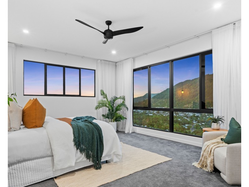 50-52 East Parkridge Drive, Brinsmead QLD 4870