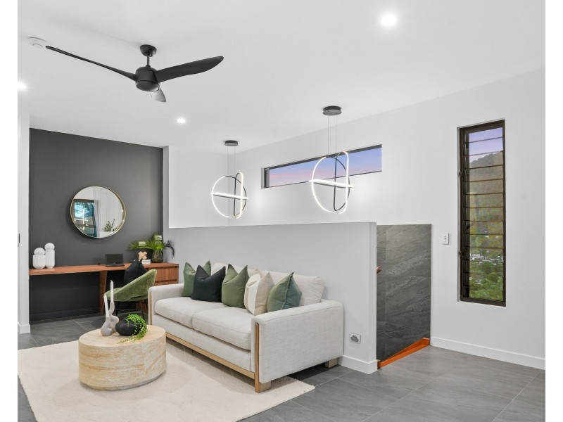 50-52 East Parkridge Drive, Brinsmead QLD 4870