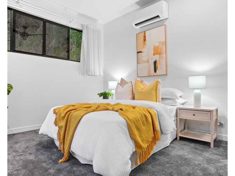 50-52 East Parkridge Drive, Brinsmead QLD 4870