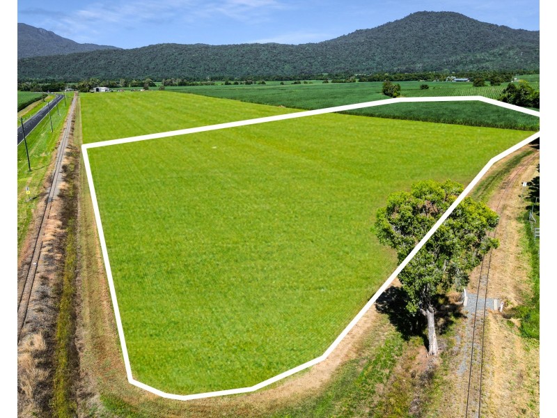 22 Pine Creek – Yarrabah Road, Green Hill QLD 4865