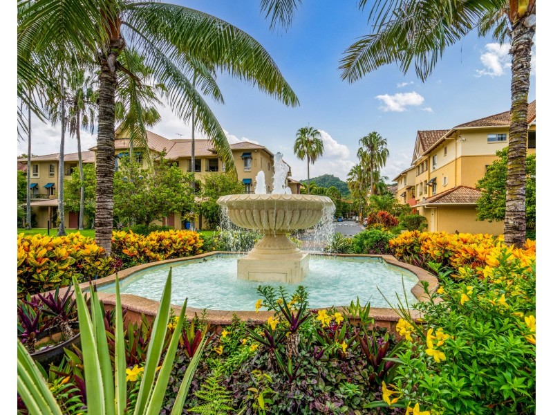 809/2-10 Greenslopes Street, Cairns North QLD 4870