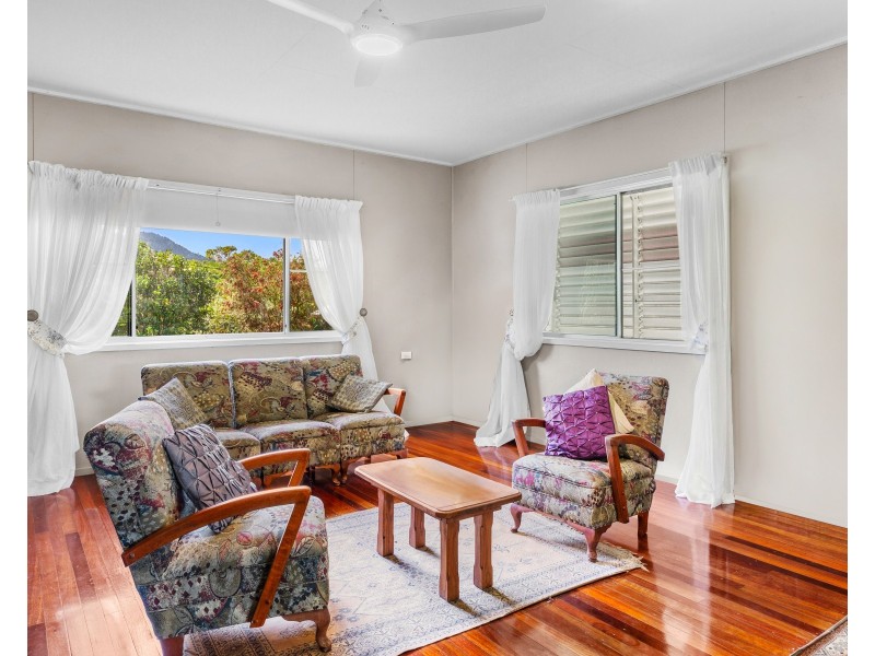 86 Bay Road, Coconuts QLD 4860