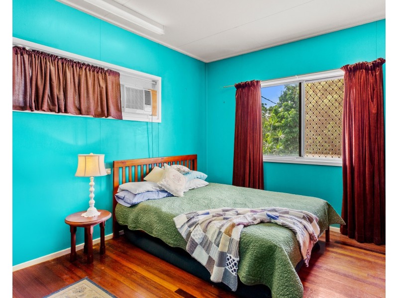 86 Bay Road, Coconuts QLD 4860