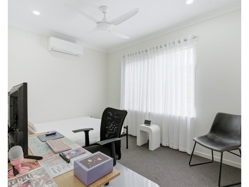 5 Lochern Elbow, Mount Peter QLD 4869