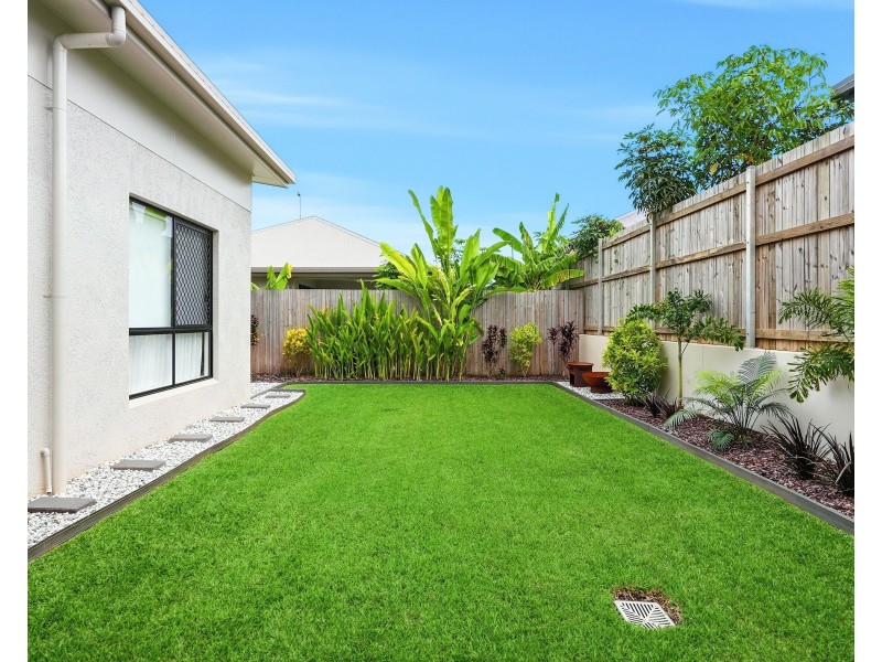 5 Lochern Elbow, Mount Peter QLD 4869