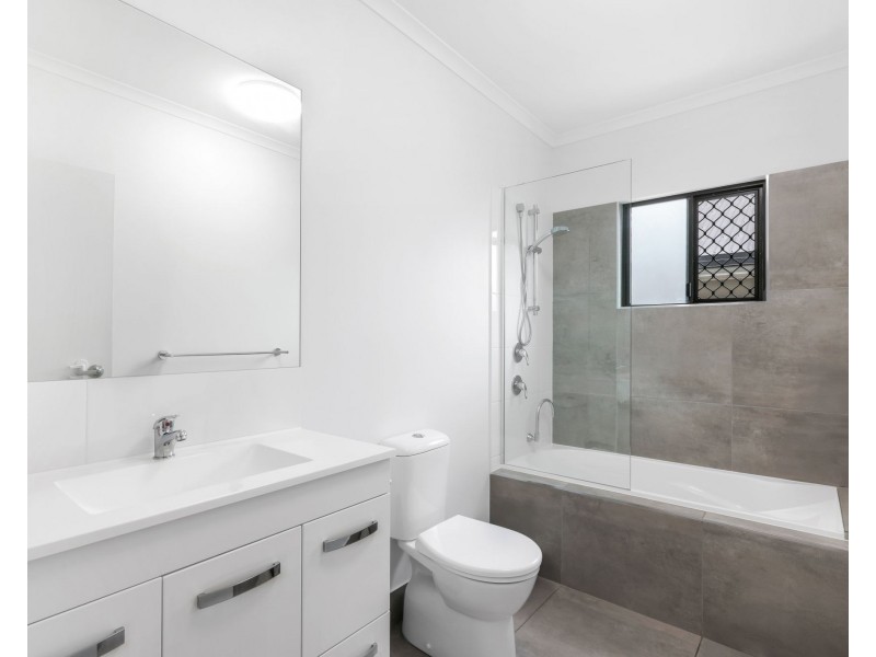 23 Buoy Drive, Trinity Beach QLD 4879