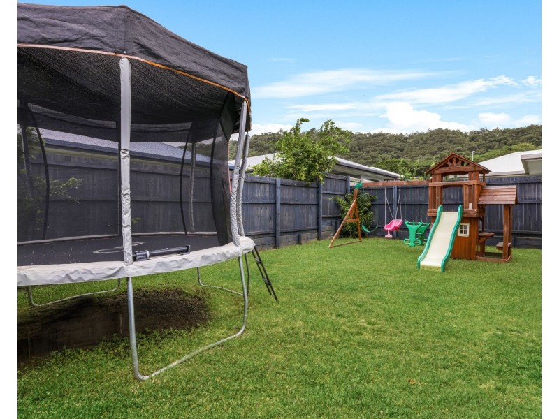 23 Buoy Drive, Trinity Beach QLD 4879