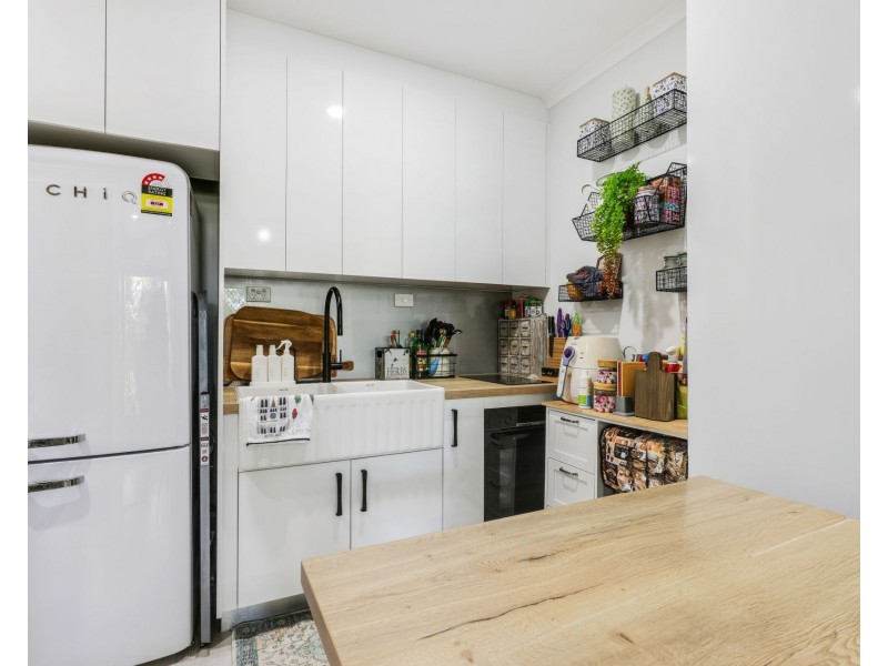 13/86 Jensen Street, Manoora QLD 4870