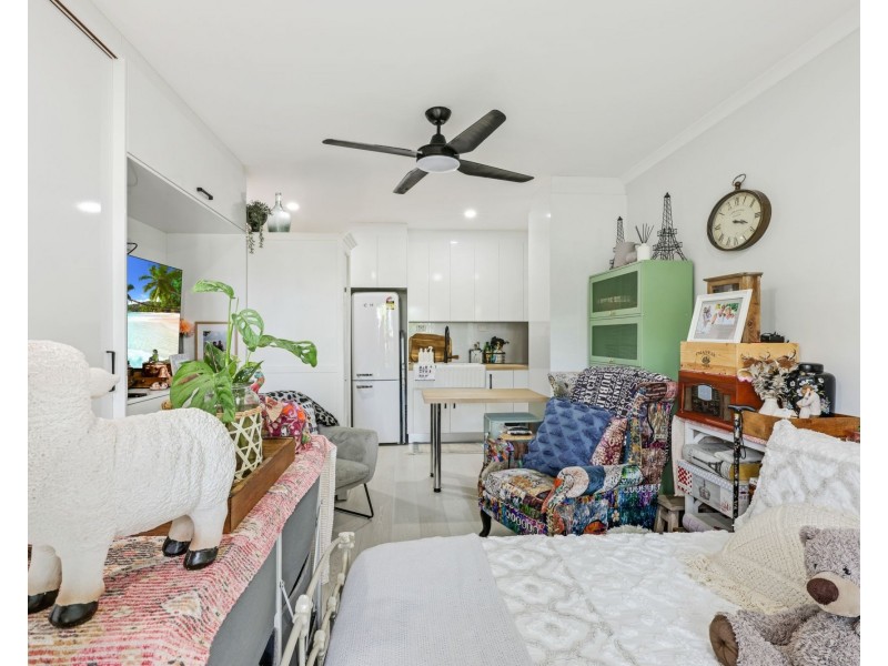 13/86 Jensen Street, Manoora QLD 4870