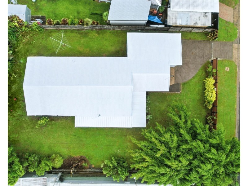 5 Sharon Street, Smithfield QLD 4878