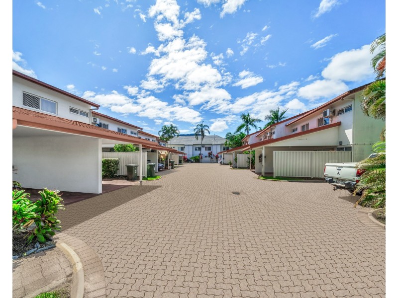 9/14 Grantala Street, Manoora QLD 4870