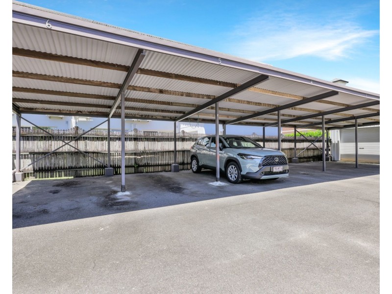 5/281 Lake Street, Cairns North QLD 4870