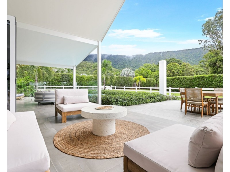 30-32 James Cook Drive, Kewarra Beach QLD 4879