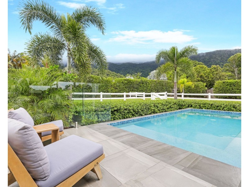 30-32 James Cook Drive, Kewarra Beach QLD 4879