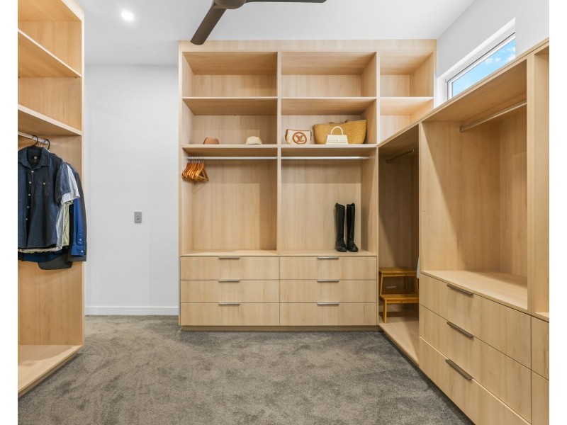 30-32 James Cook Drive, Kewarra Beach QLD 4879