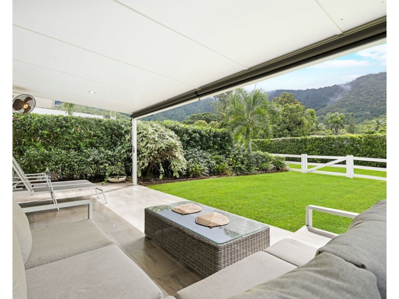 30-32 James Cook Drive, Kewarra Beach QLD 4879