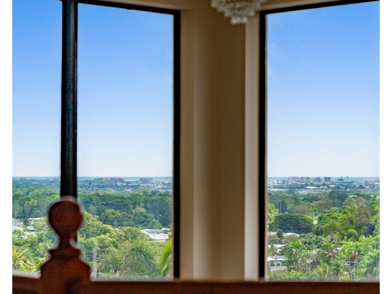 22 Pheasant Street, Bayview Heights QLD 4868