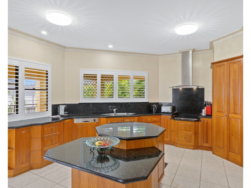 22 Pheasant Street, Bayview Heights QLD 4868