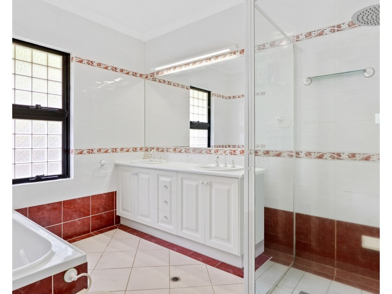 22 Pheasant Street, Bayview Heights QLD 4868