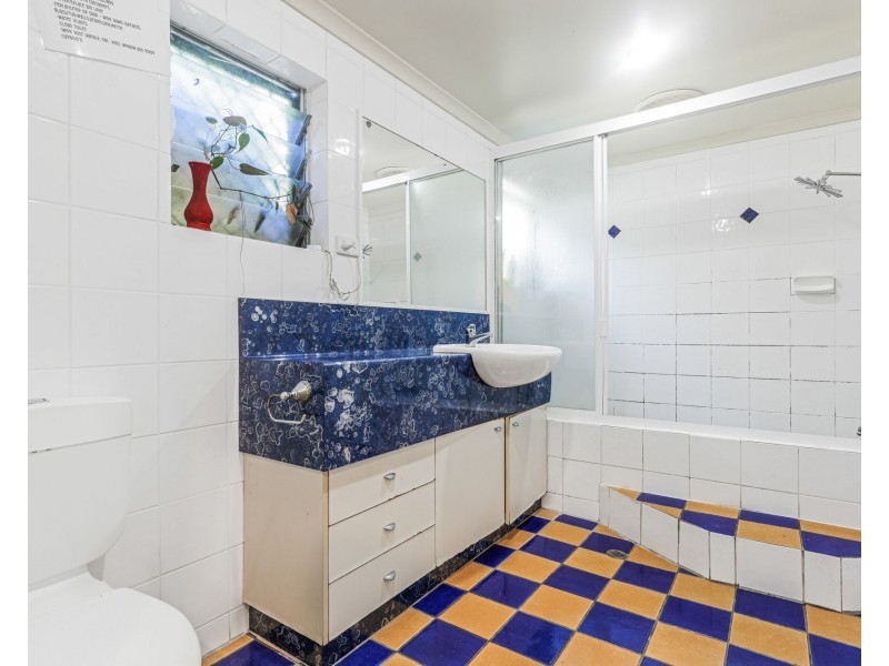 16-18 Edward Street, Cairns North QLD 4870