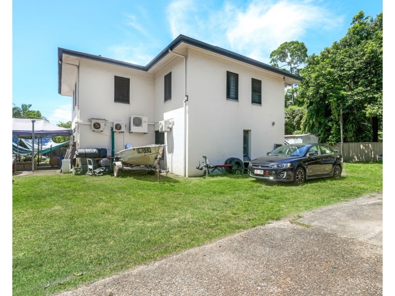 16-18 Edward Street, Cairns North QLD 4870
