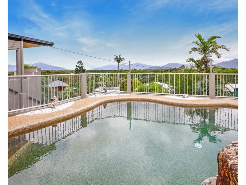 18 Lowanna Close, White Rock QLD 4306