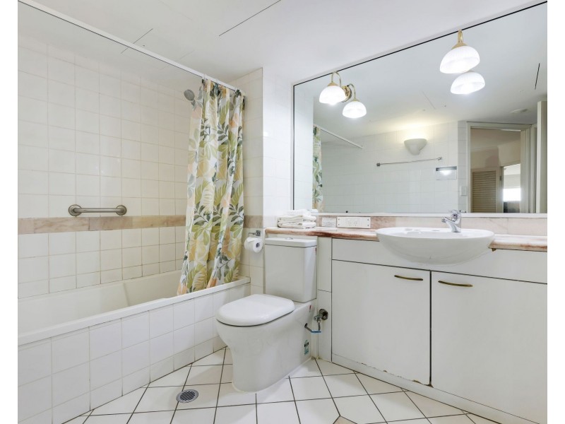 38/62-66 Abbott Street, Cairns City QLD 4870