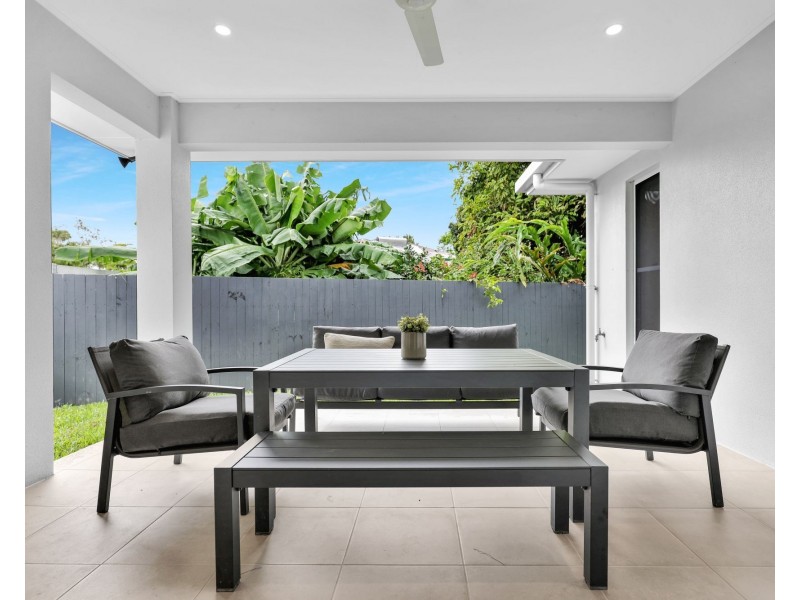 207a Greenslopes Street, Edge Hill QLD 4870