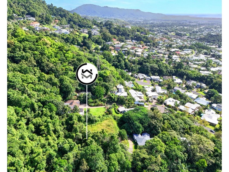 8 Julian Close, Mooroobool QLD 4870