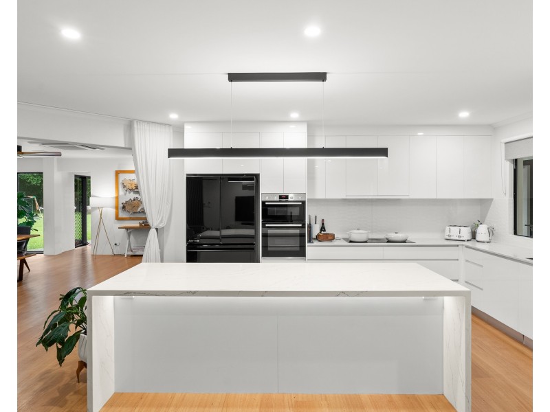 26-28 Evergreen Street, Clifton Beach QLD 4879