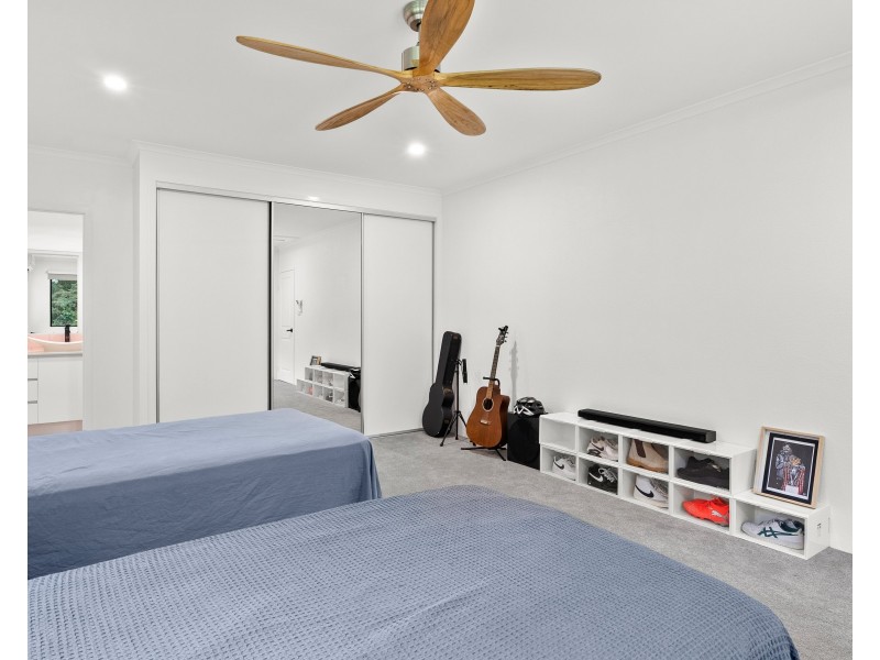 26-28 Evergreen Street, Clifton Beach QLD 4879