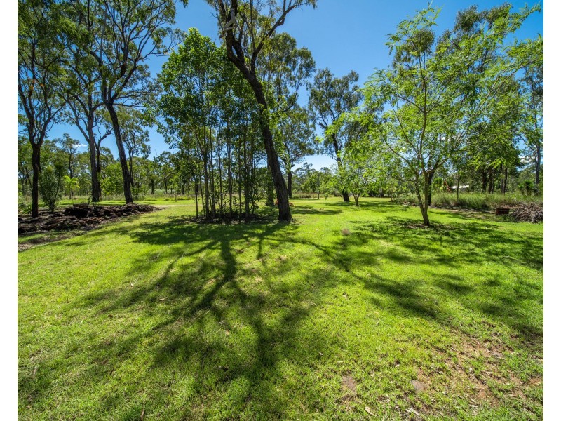 677 Millstream Parade, Millstream QLD 4888