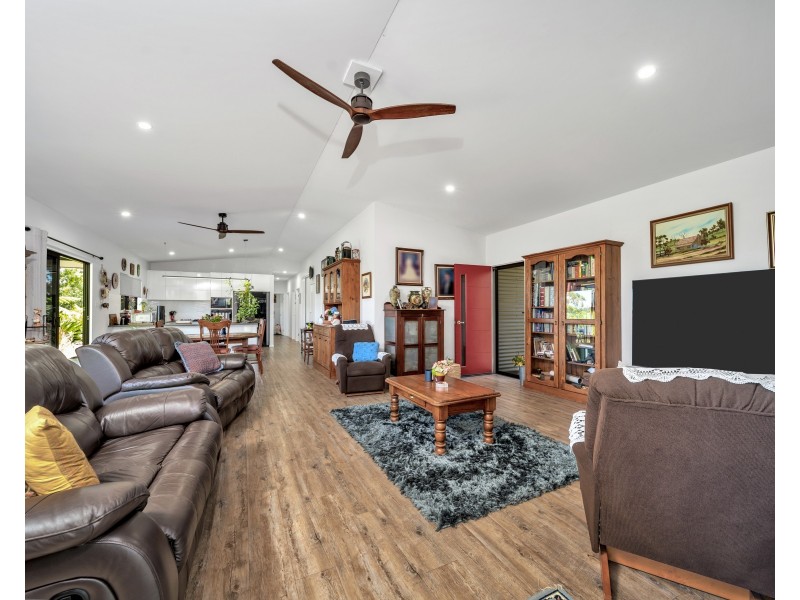 677 Millstream Parade, Millstream QLD 4888