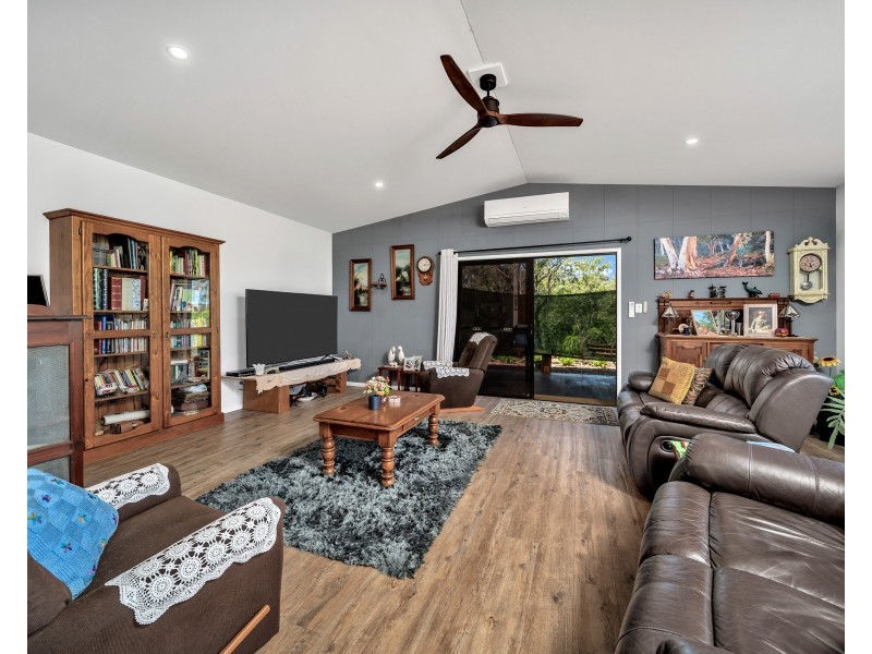 677 Millstream Parade, Millstream QLD 4888