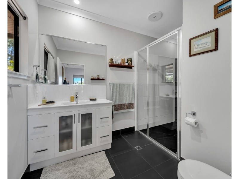 677 Millstream Parade, Millstream QLD 4888