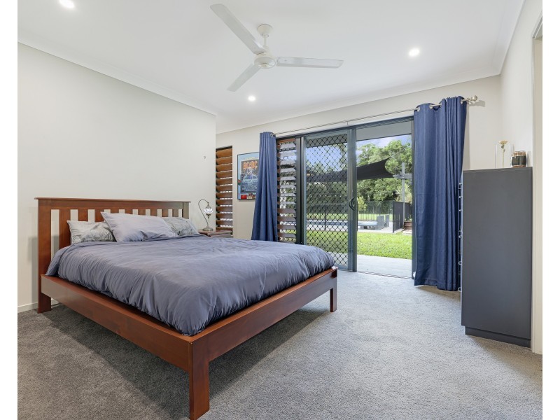 76B Giffin Road, White Rock QLD 4868