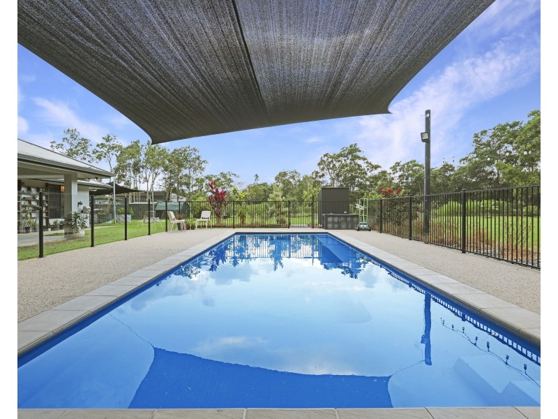 76B Giffin Road, White Rock QLD 4868