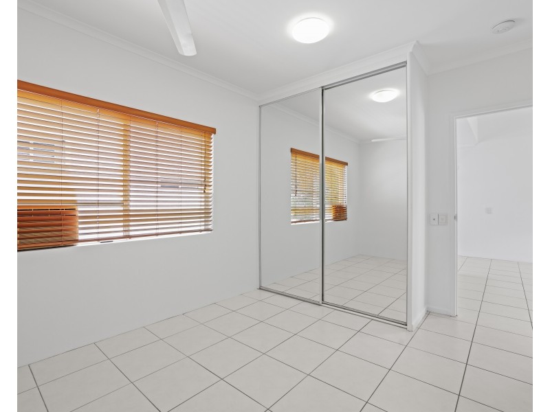 6/27 Balaclava Road, Earlville QLD 4870