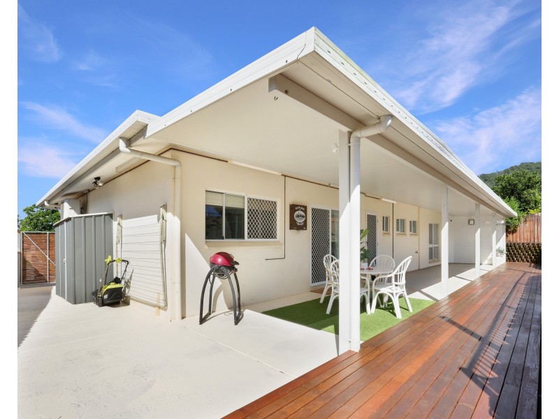 6 Boonaree Close, Mount Sheridan QLD 4868