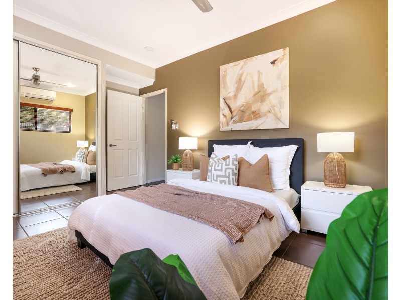 1 Torazzi Place, Mooroobool QLD 4870