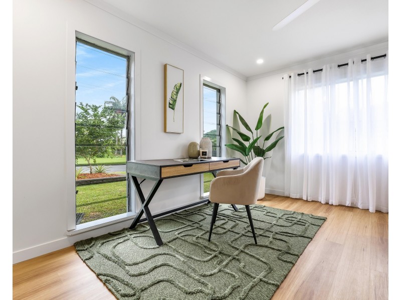 13 Woomala Street, Woree QLD 4868