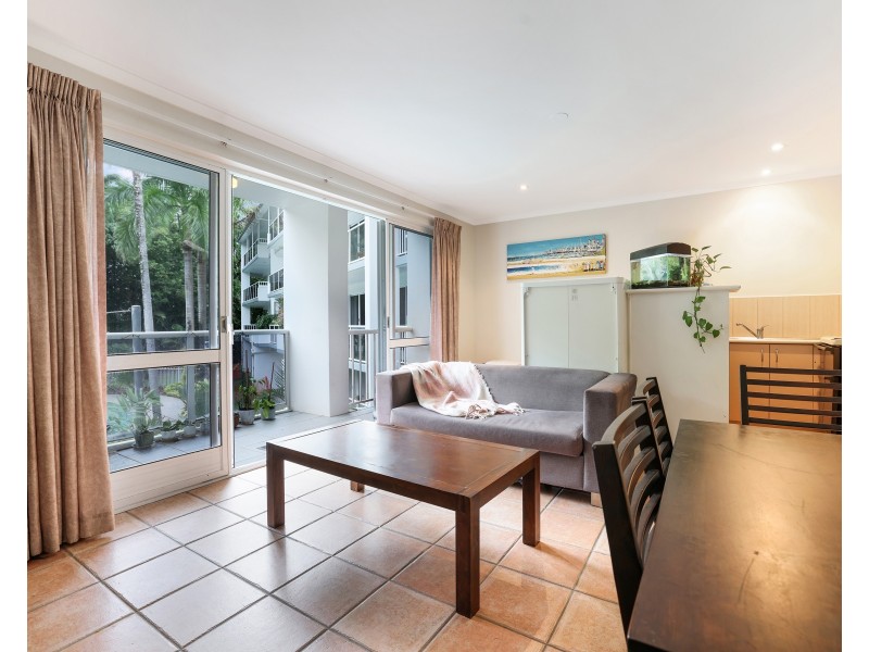 215/305-341 Coral Coast Drive, Palm Cove QLD 4879