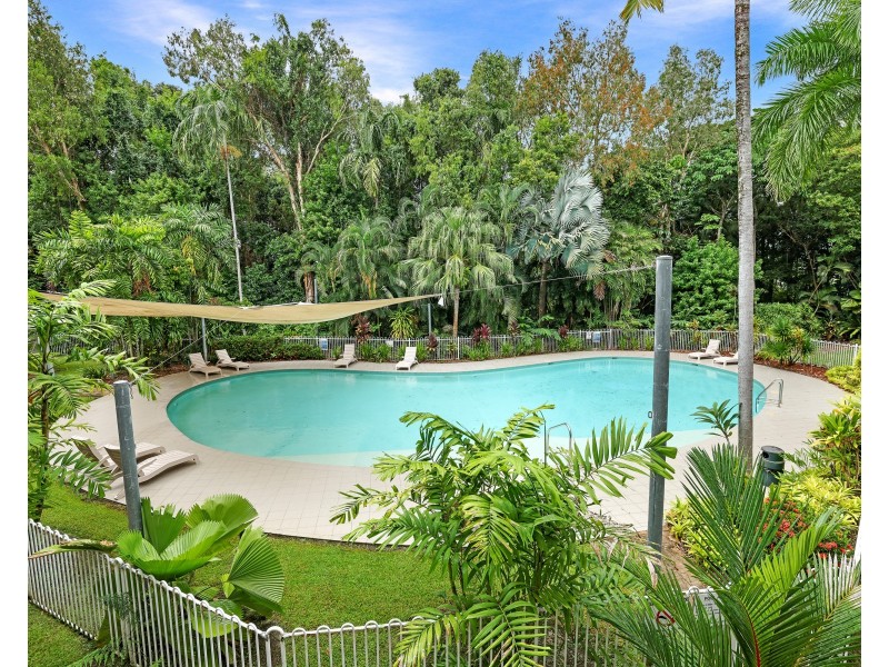 215/305-341 Coral Coast Drive, Palm Cove QLD 4879