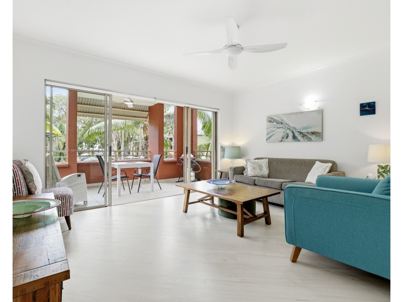 321/49-63 Williams Esplanade, Palm Cove QLD 4879