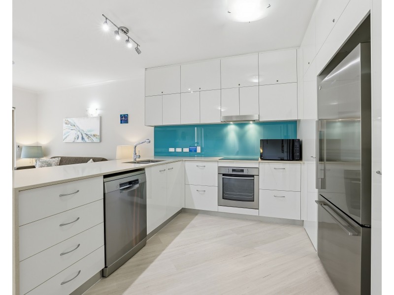 321/49-63 Williams Esplanade, Palm Cove QLD 4879