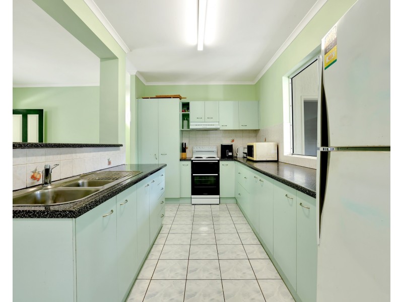18 Tarcoola Street, Mount Sheridan QLD 4868