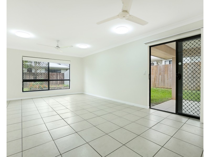 8 Timberlea Drive East, Bentley Park QLD 4869