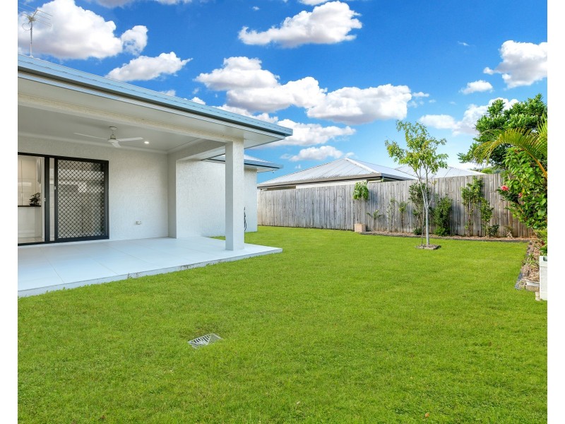 11 Girringun Parade, Mount Peter QLD 4869